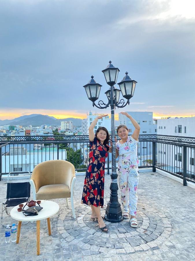 Goodtech Luxury Hotel & Apartment Da Nang Esterno foto